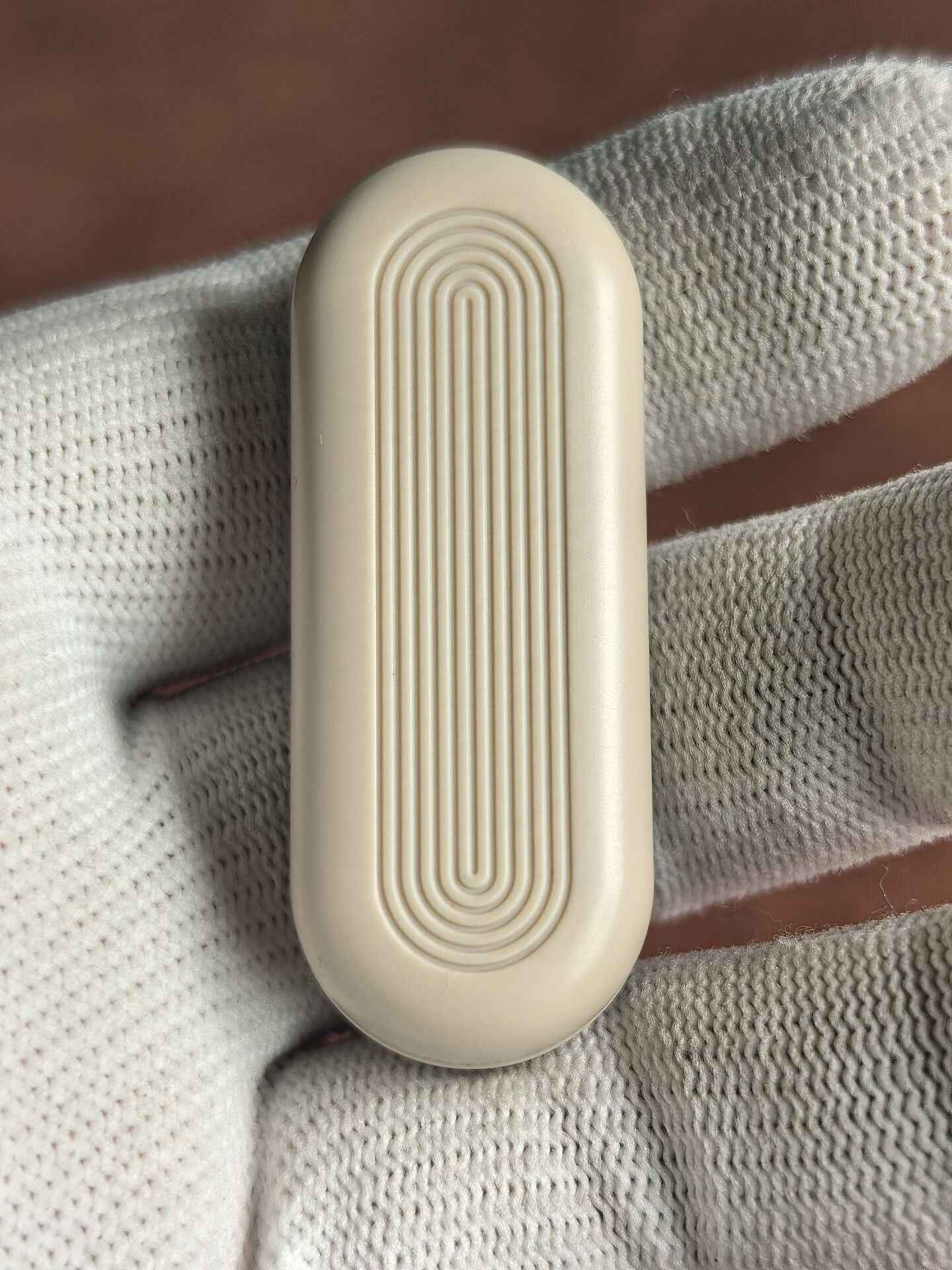 Floating Cloud Slider PEEK