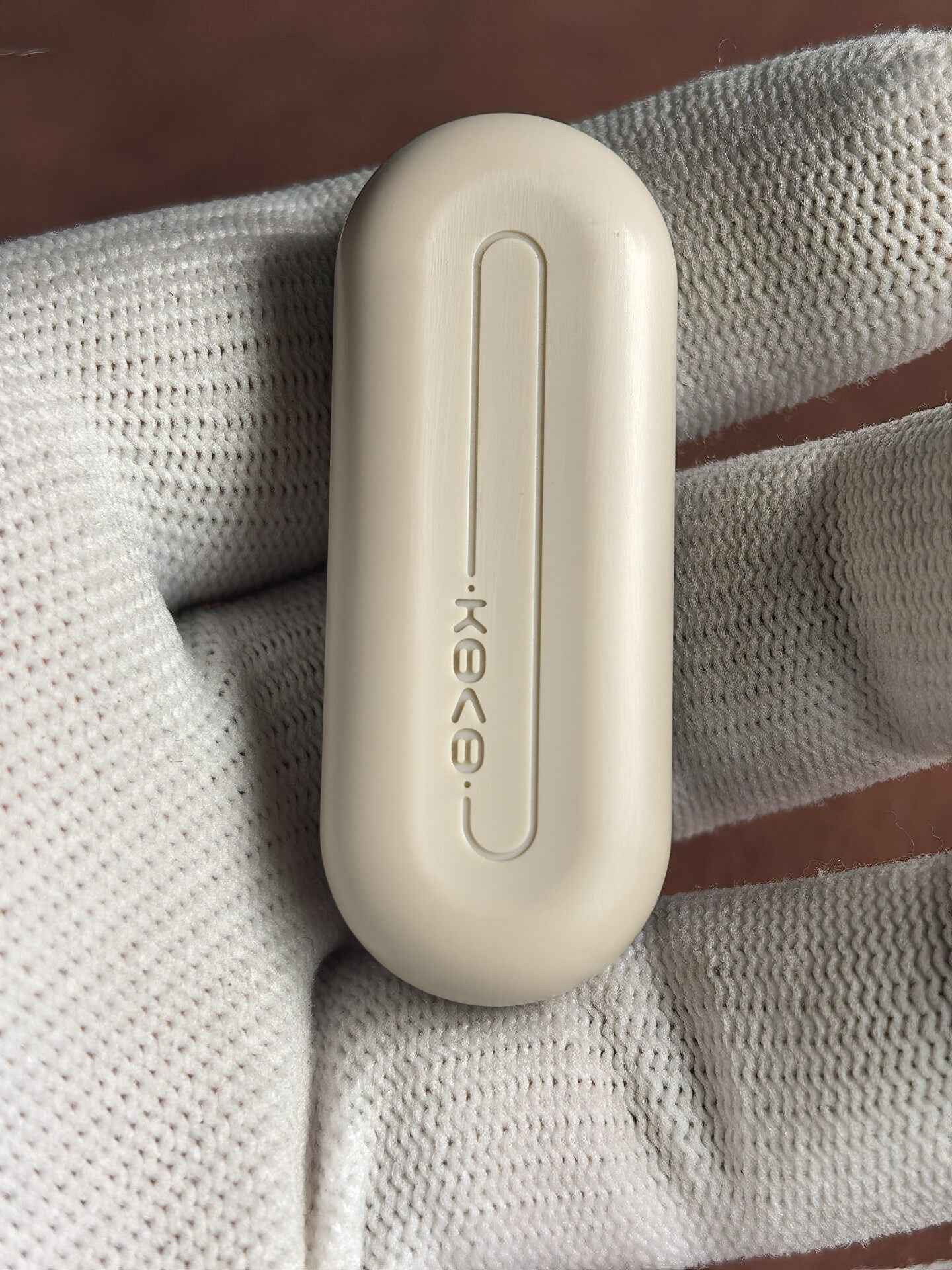 Floating Cloud Slider PEEK