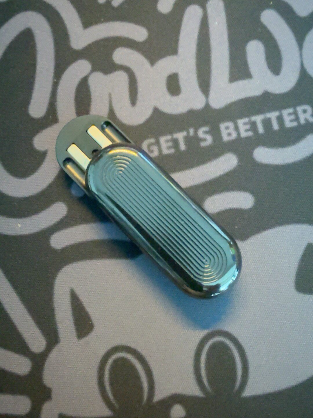 Floating Cloud Zirconium