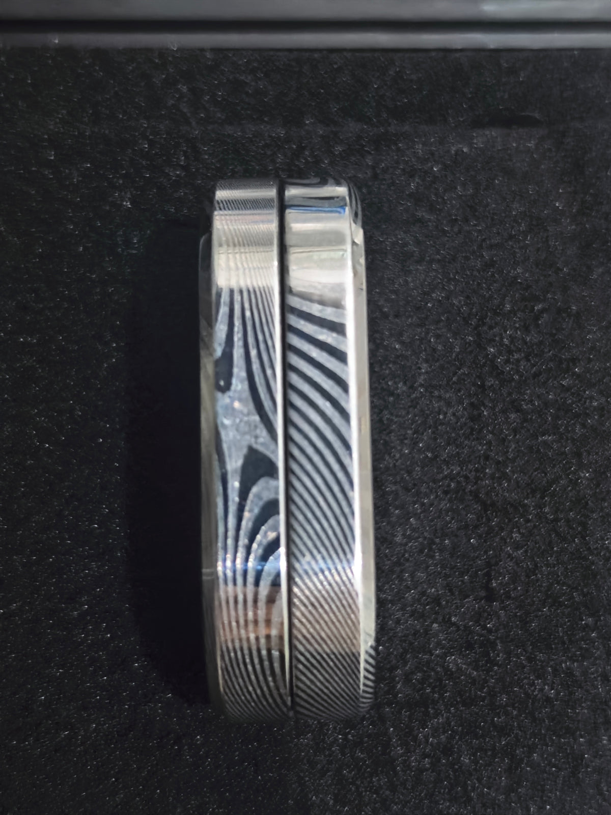 F2 Damasteel