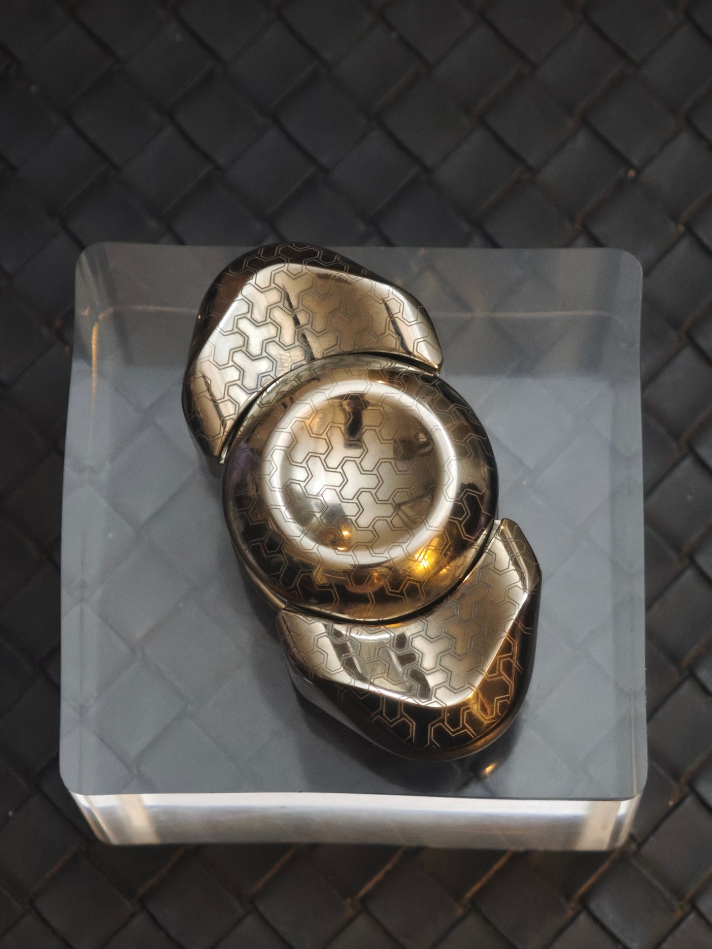 Feather Titanium