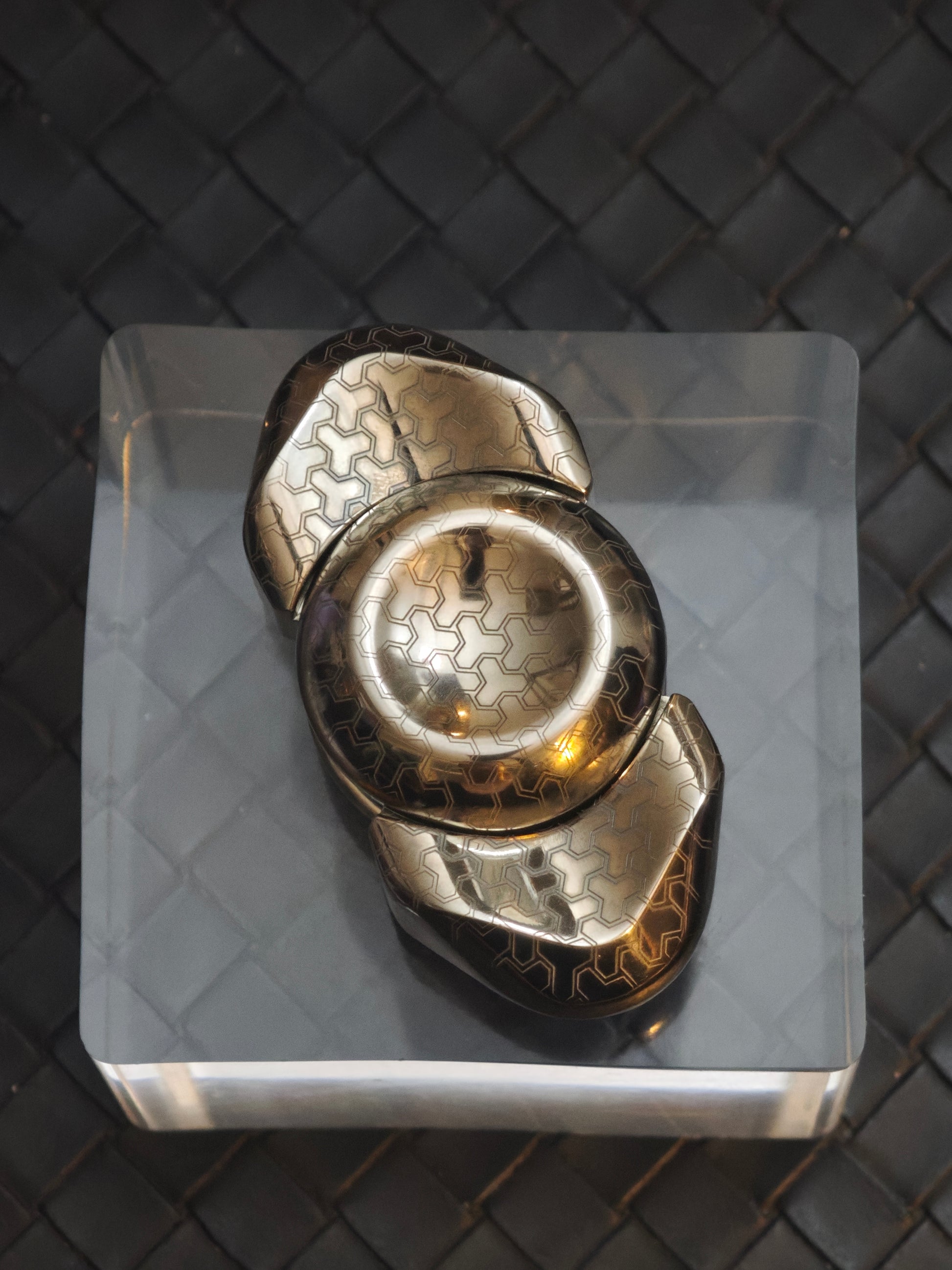 Feather Titanium