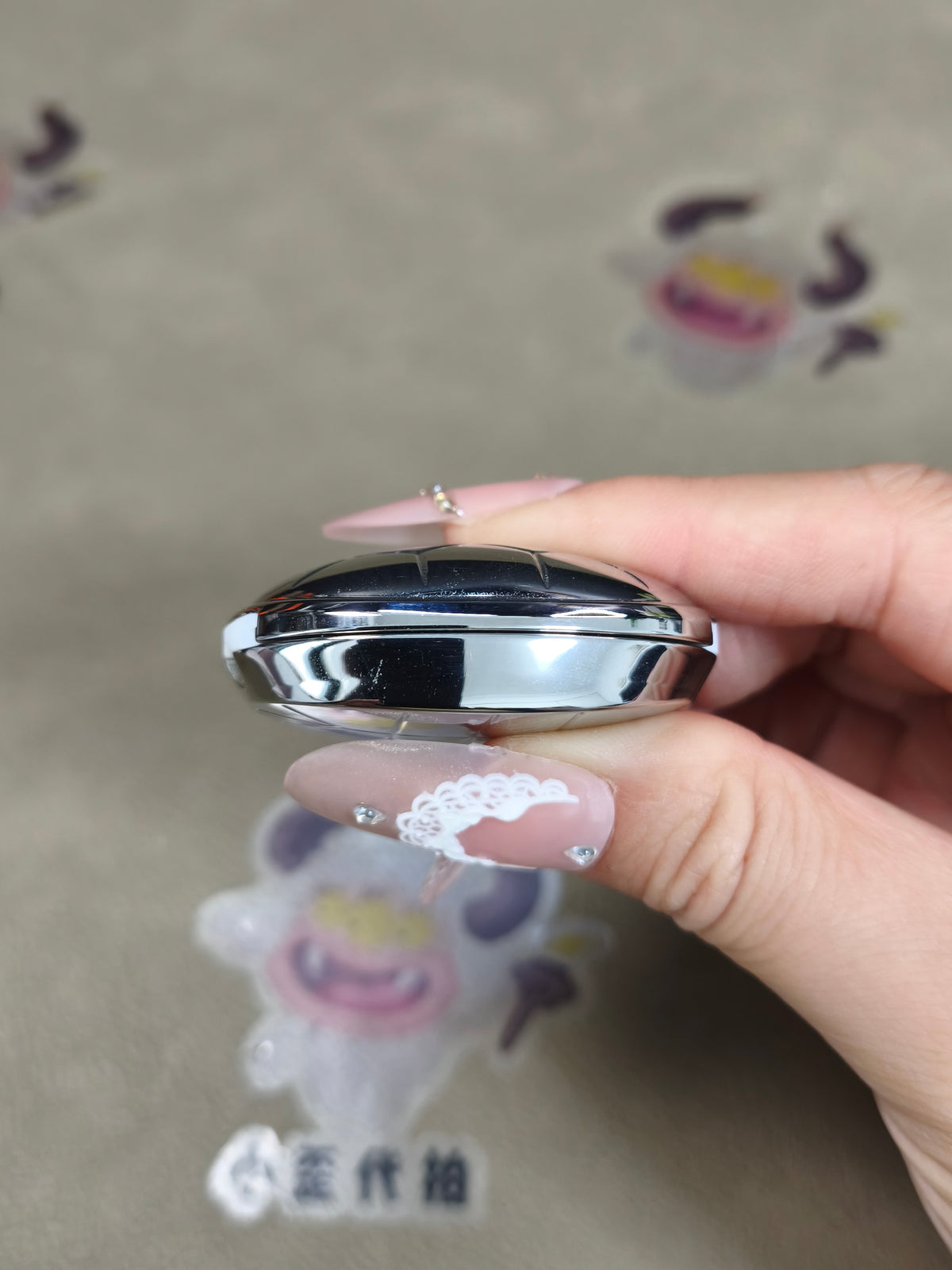 Jingle Beetle Titanium Polished