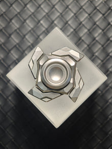 Haze Shell Opening Stainless Steel Engraved
