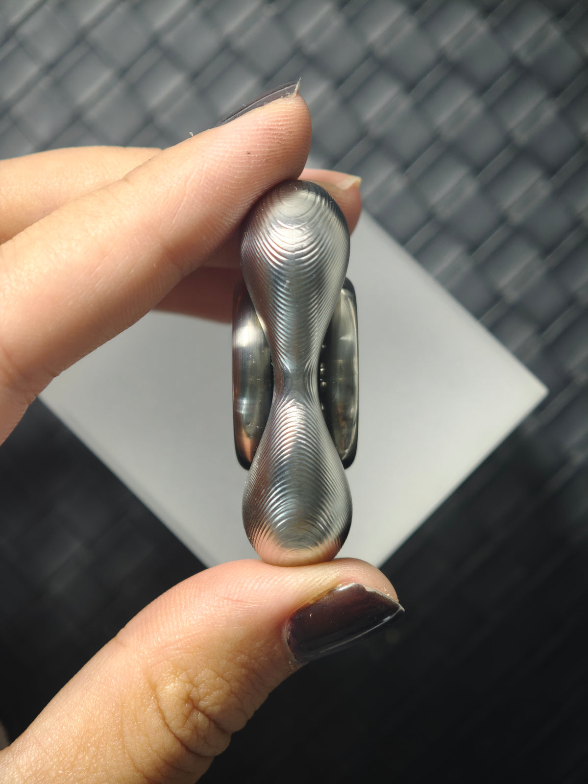 Three-Leaf Cell Stainless Steel