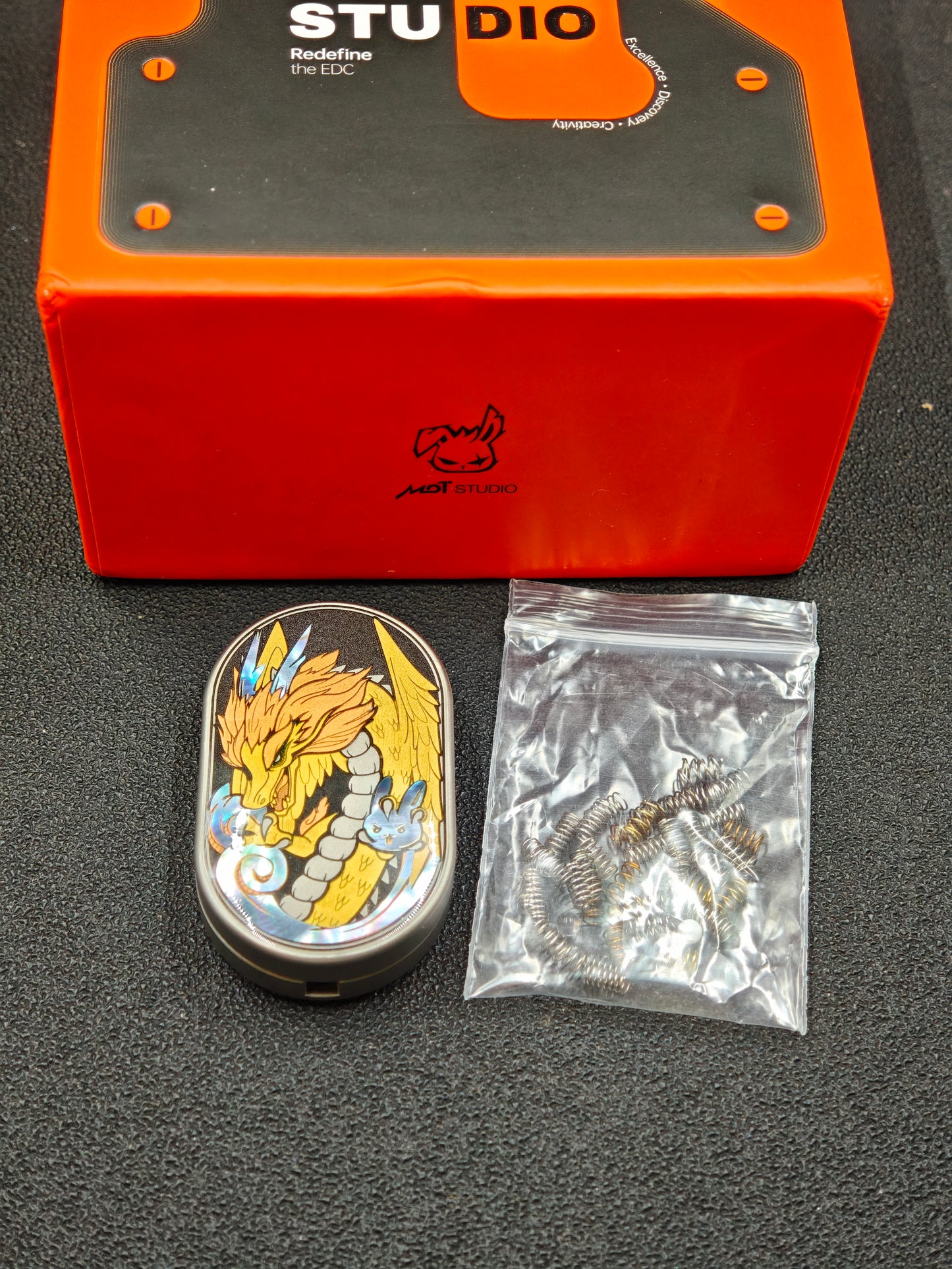 Couture Dragon Rhythm Titanium