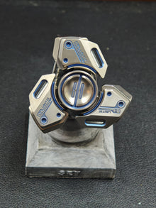 BIT 09 Titanium