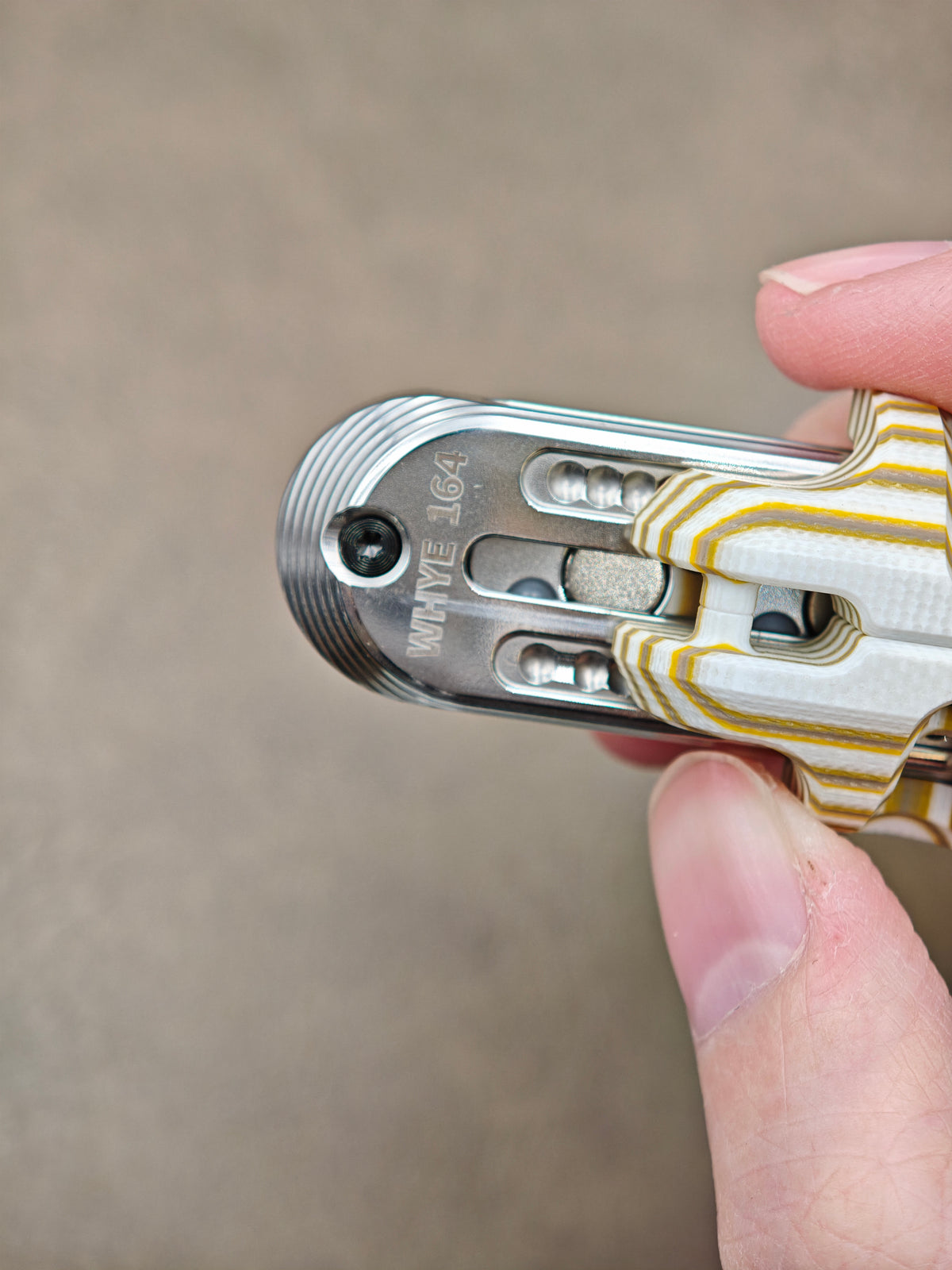 EXOSKELETON G10 Yellow Grey White Bone Core Stainless Steel