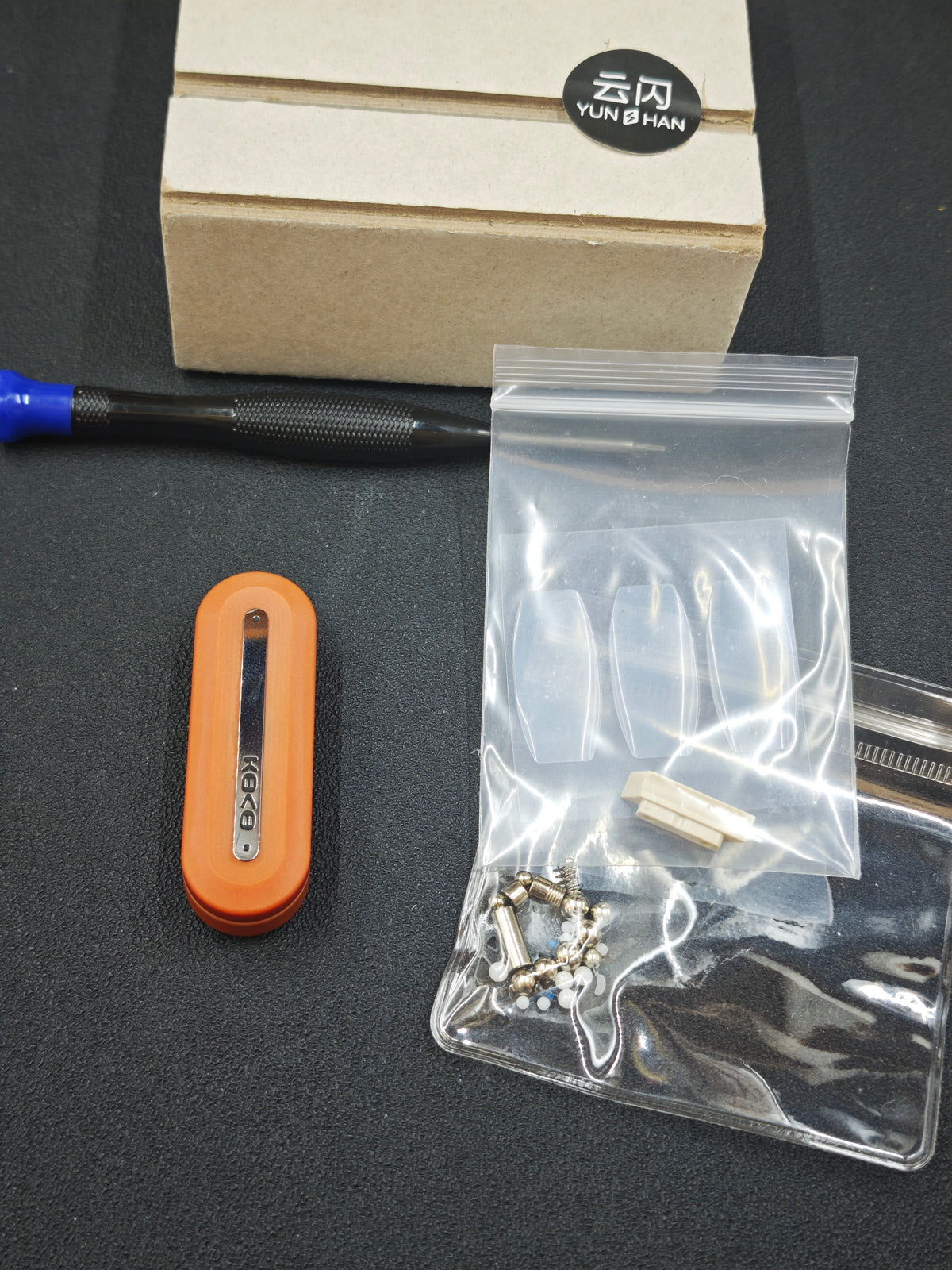 Cloud Flash Resin