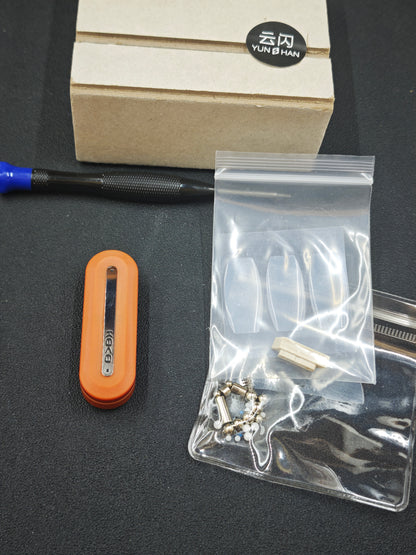 Cloud Flash Resin
