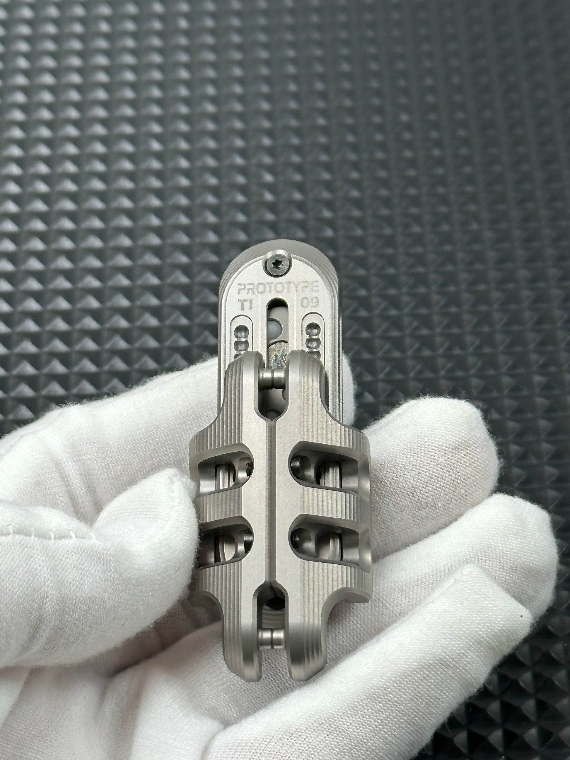 Exoskeleton Magnetic Mechanical Titanium