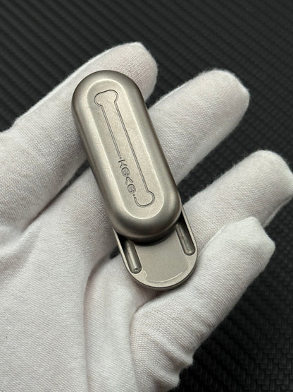 Floating Cloud Titanium Blasted