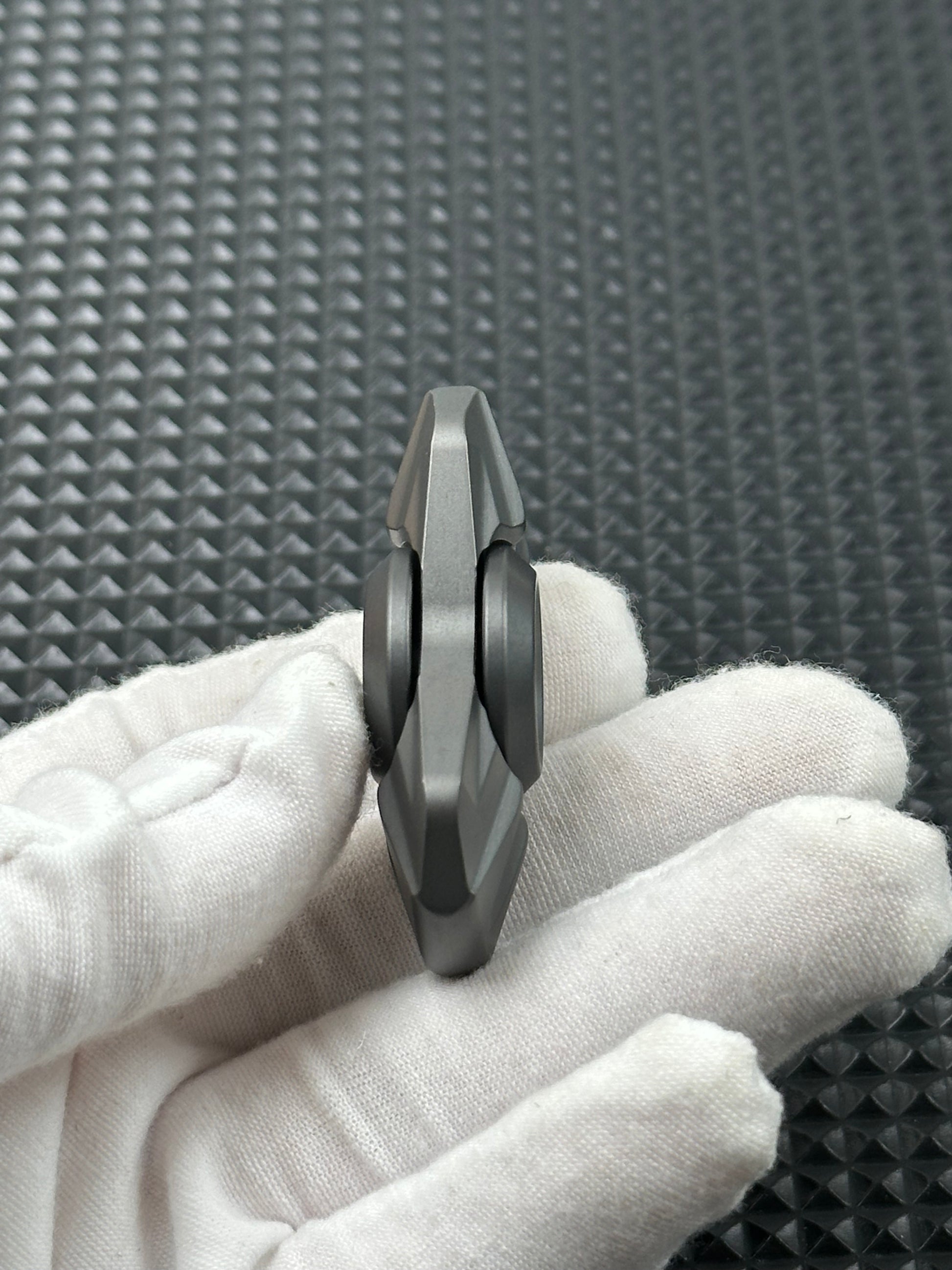 Wing Zirconium