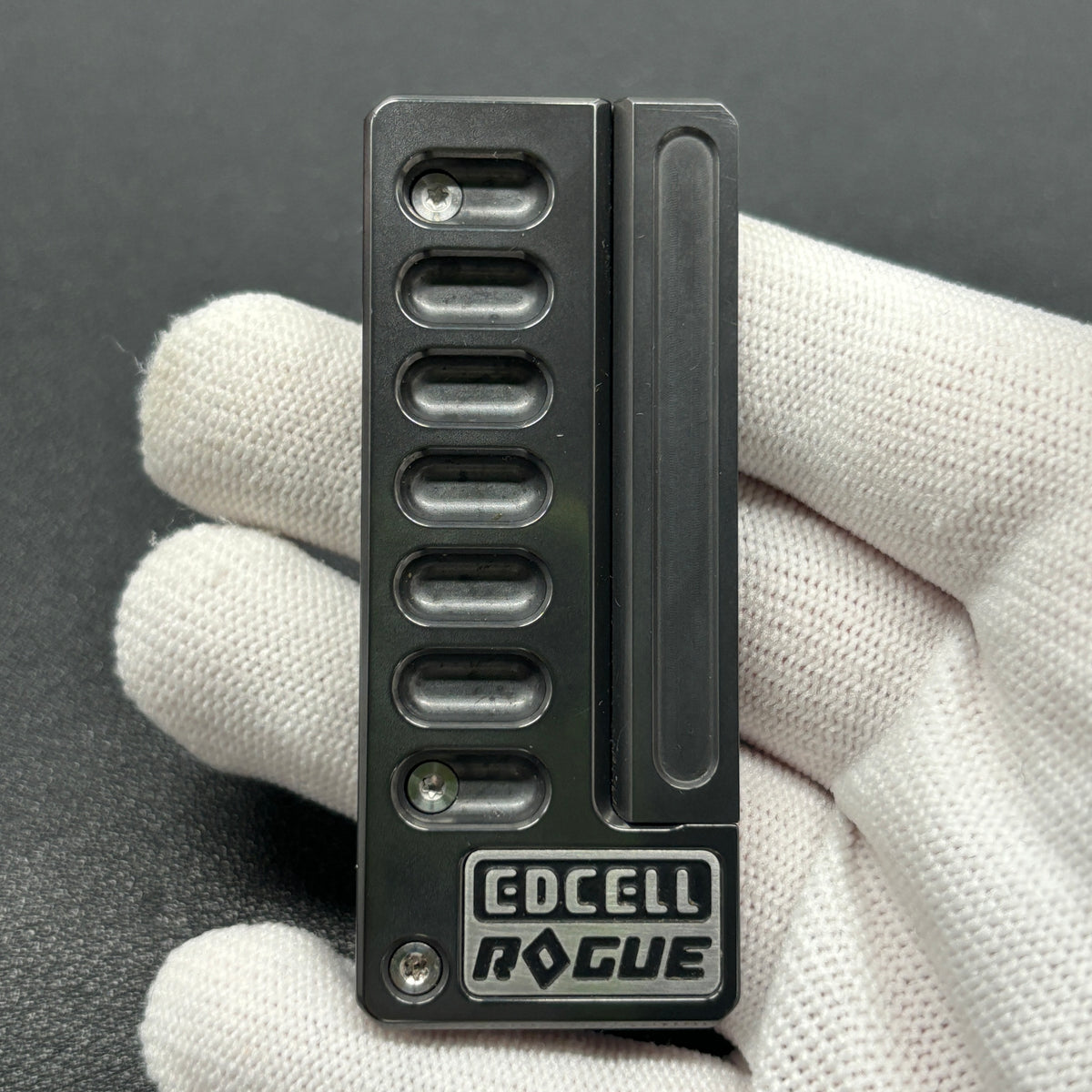 Quirky Ruler Zirconium