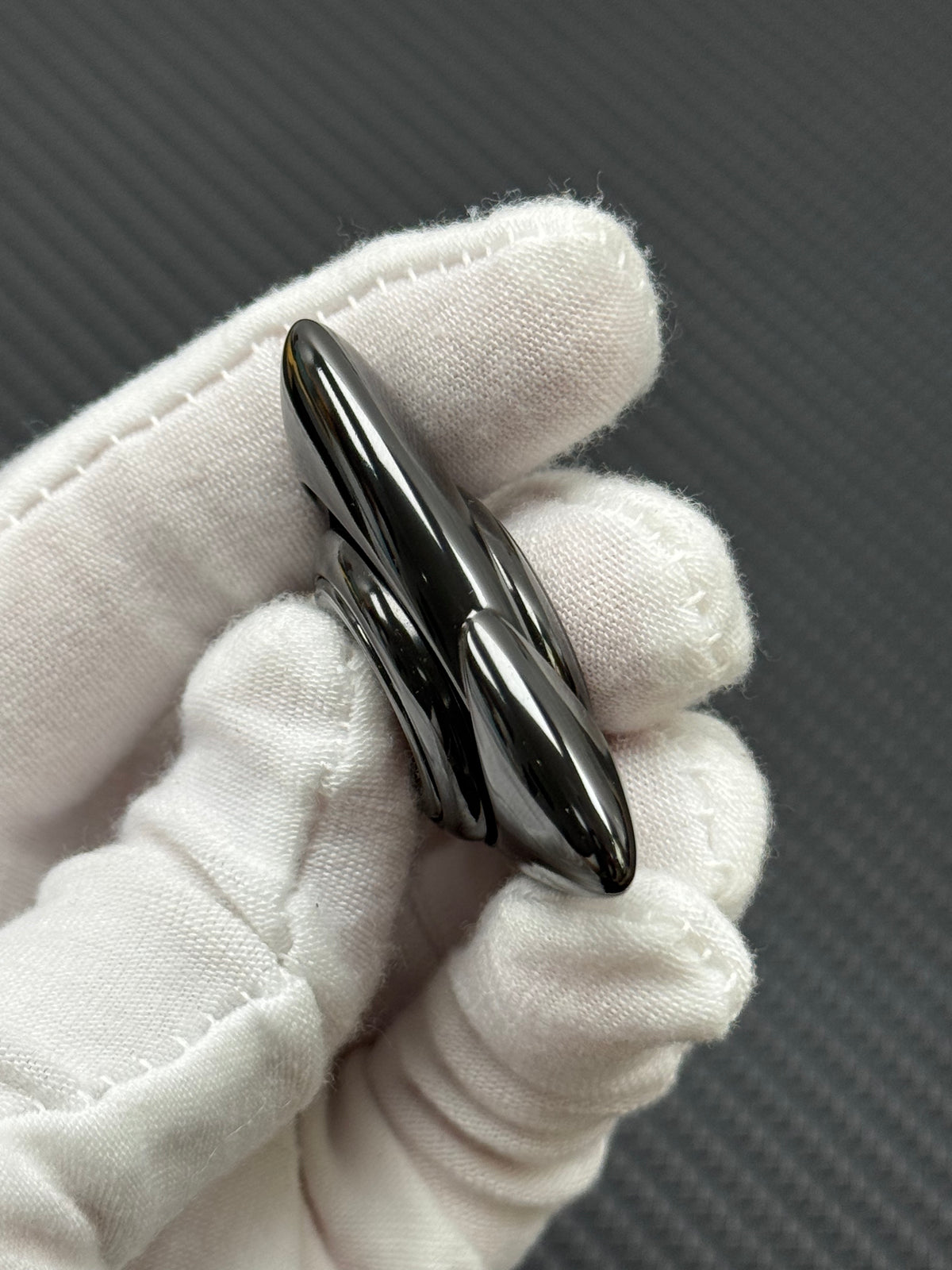 Wind Zirconium Polished