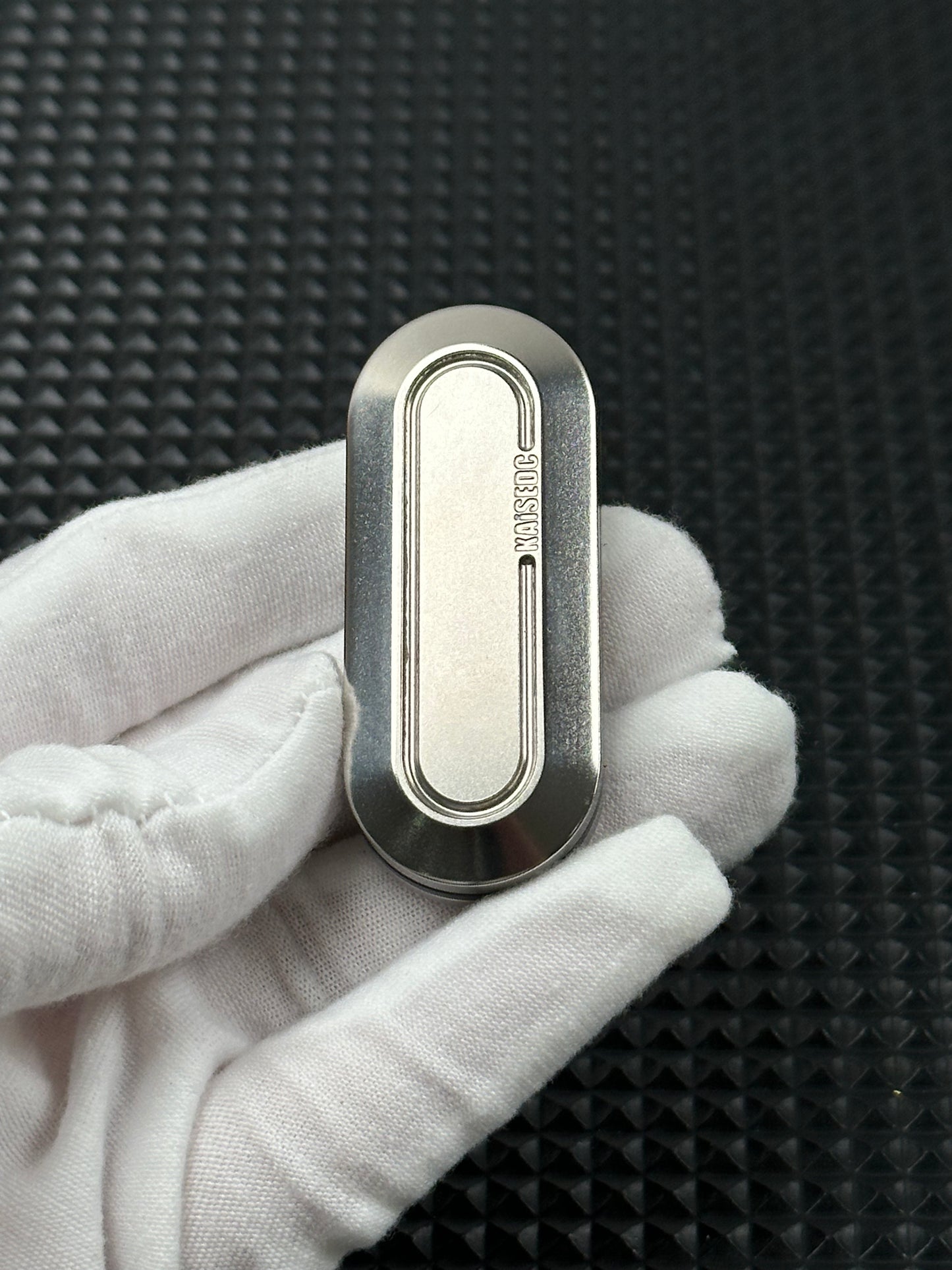 Coco Candy Titanium