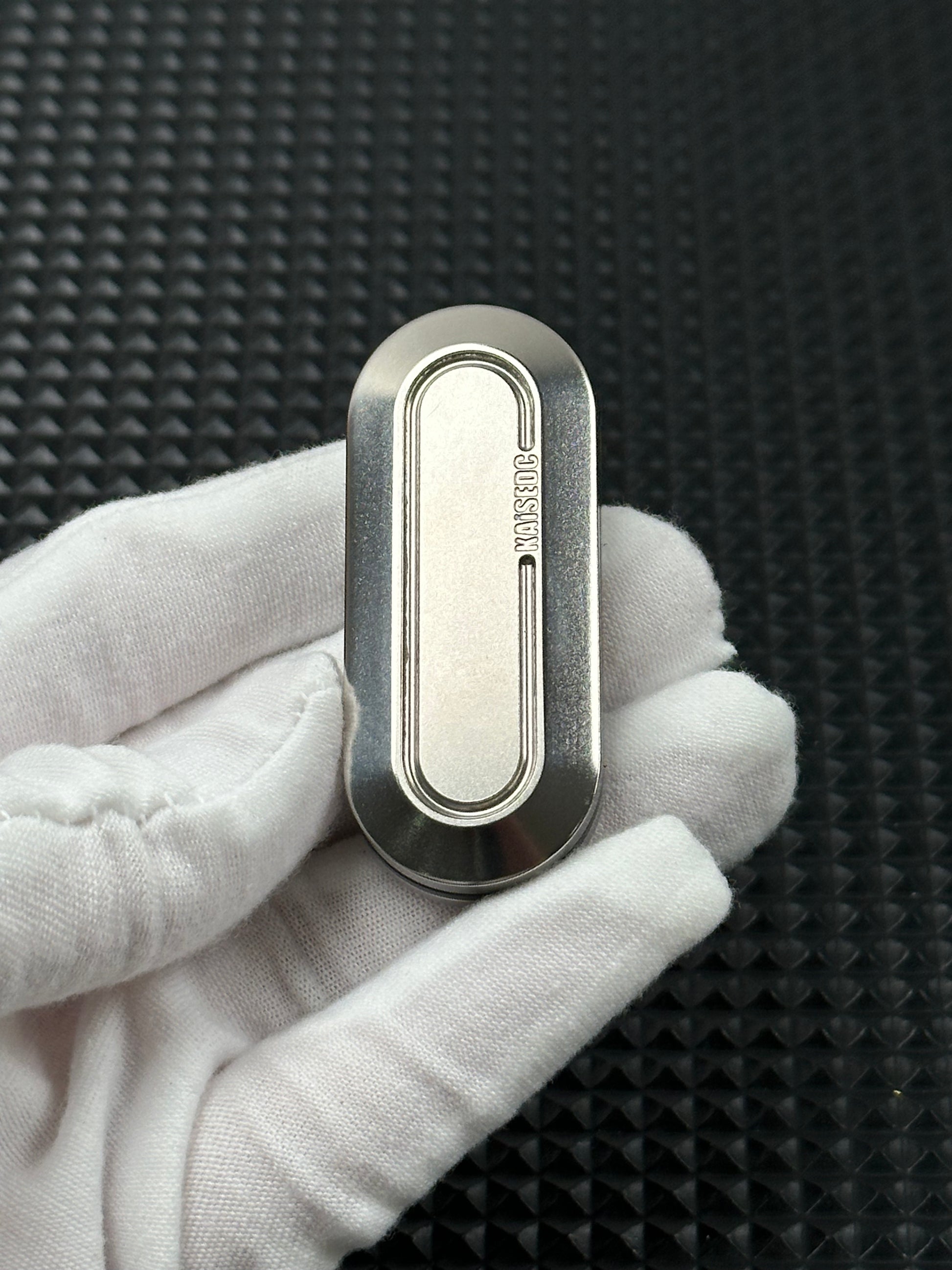 Coco Candy Titanium