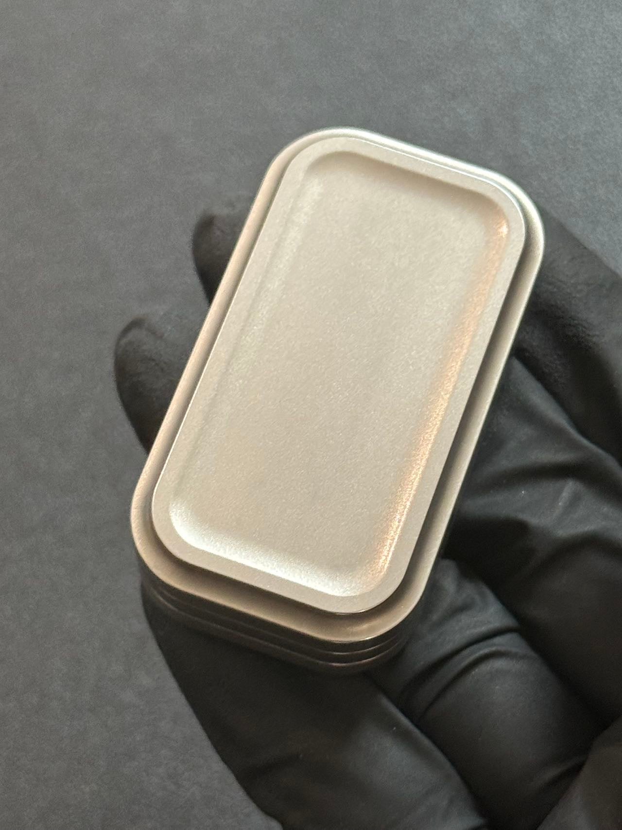 Magnet Feel Stainless Steel