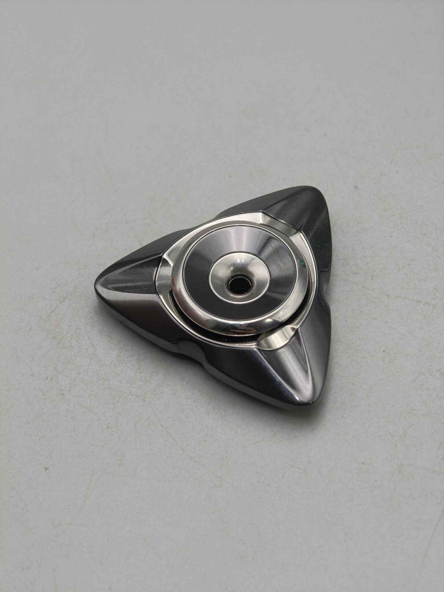 Mave Re Zirconium