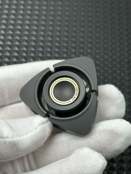 BIT 04 Zirconium