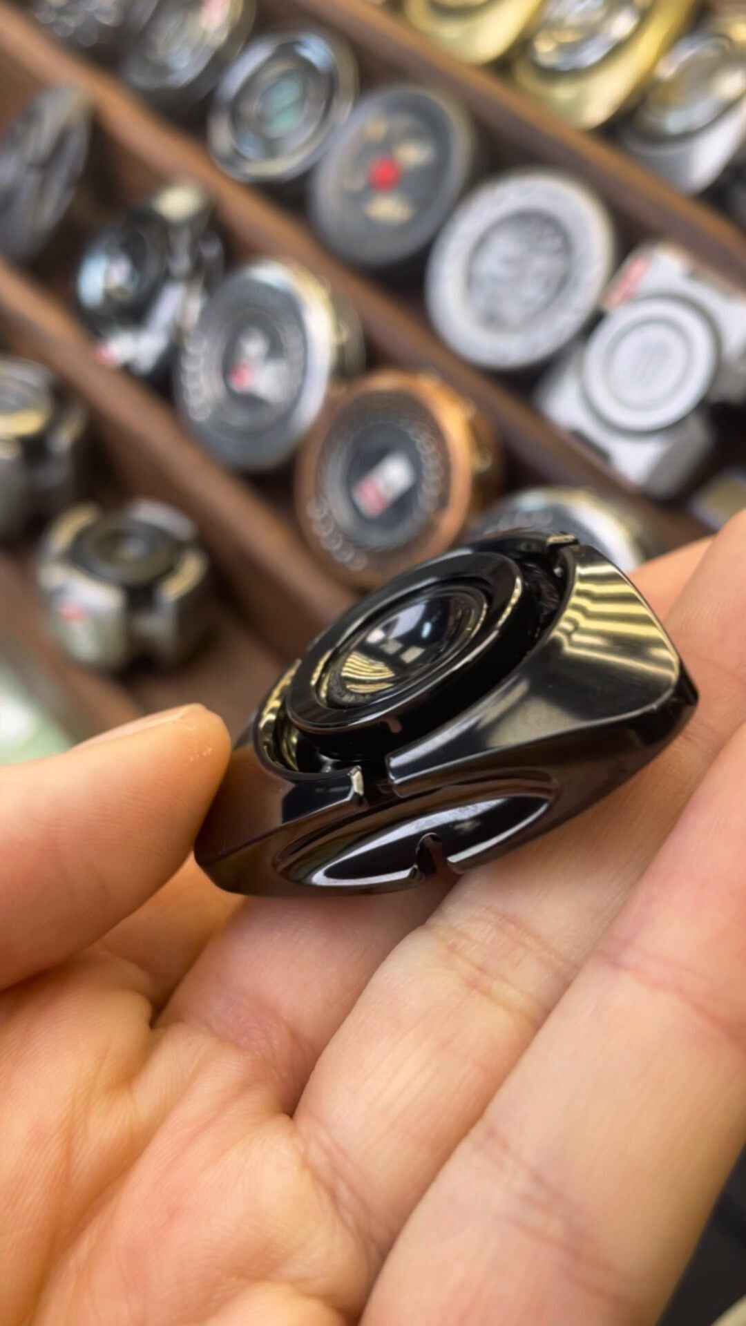 BIT04 Zirconium
