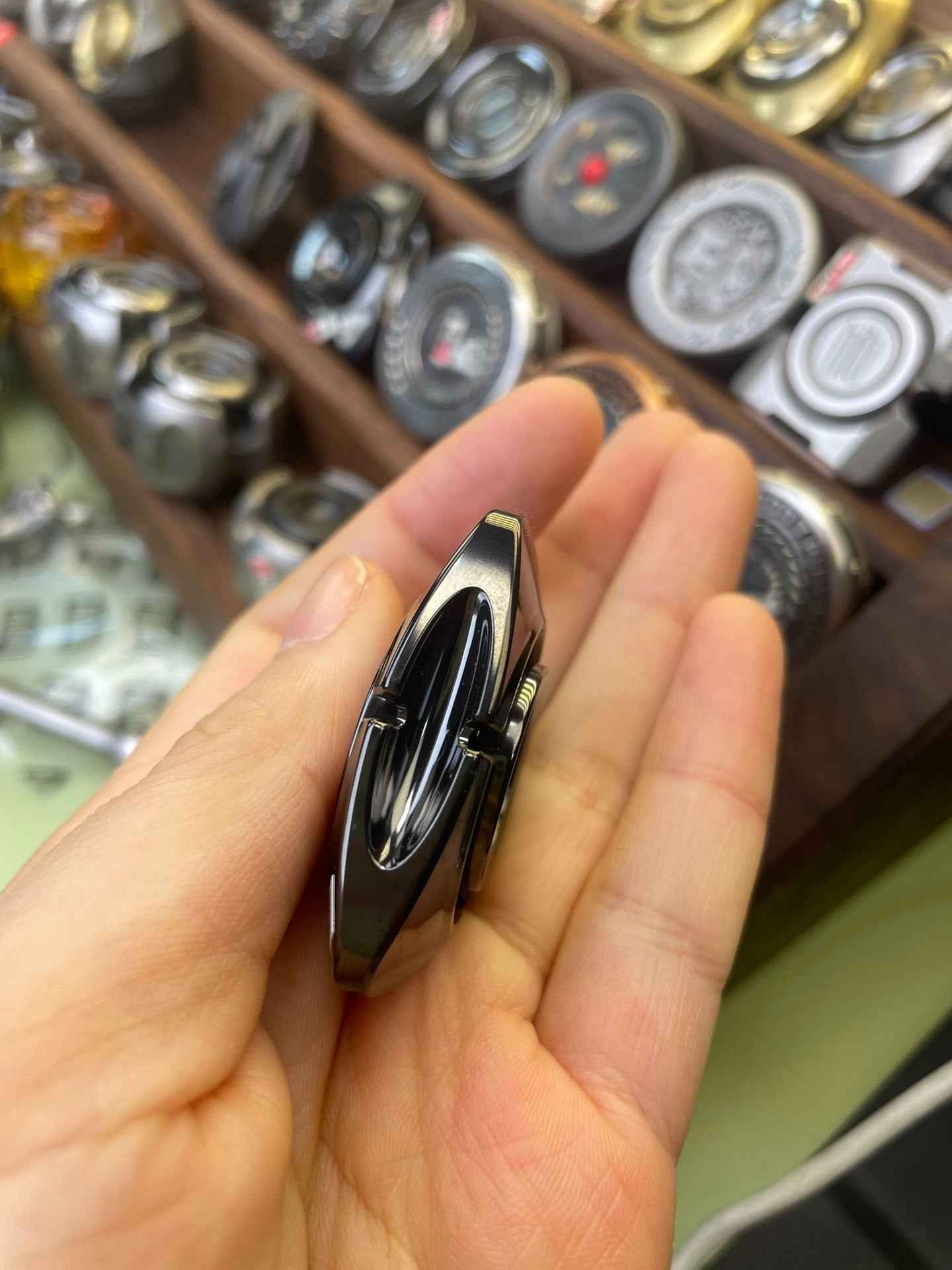 BIT04 Zirconium