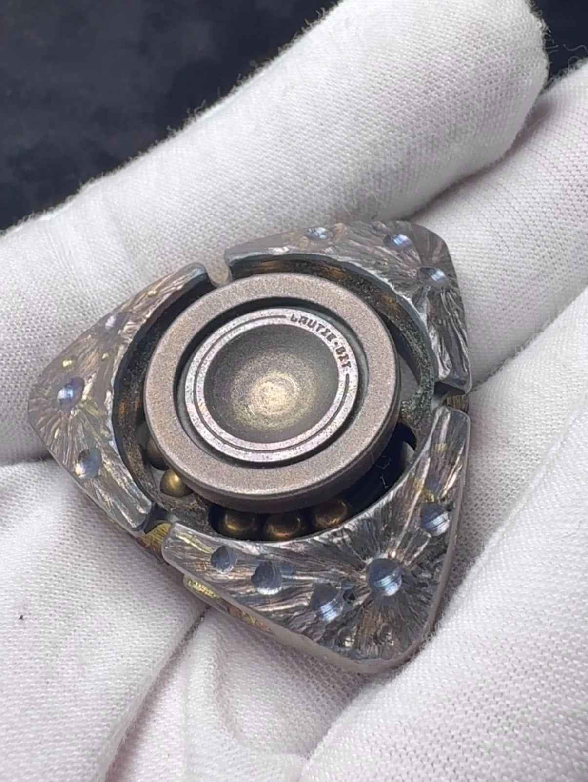 BIT04 Zirconium