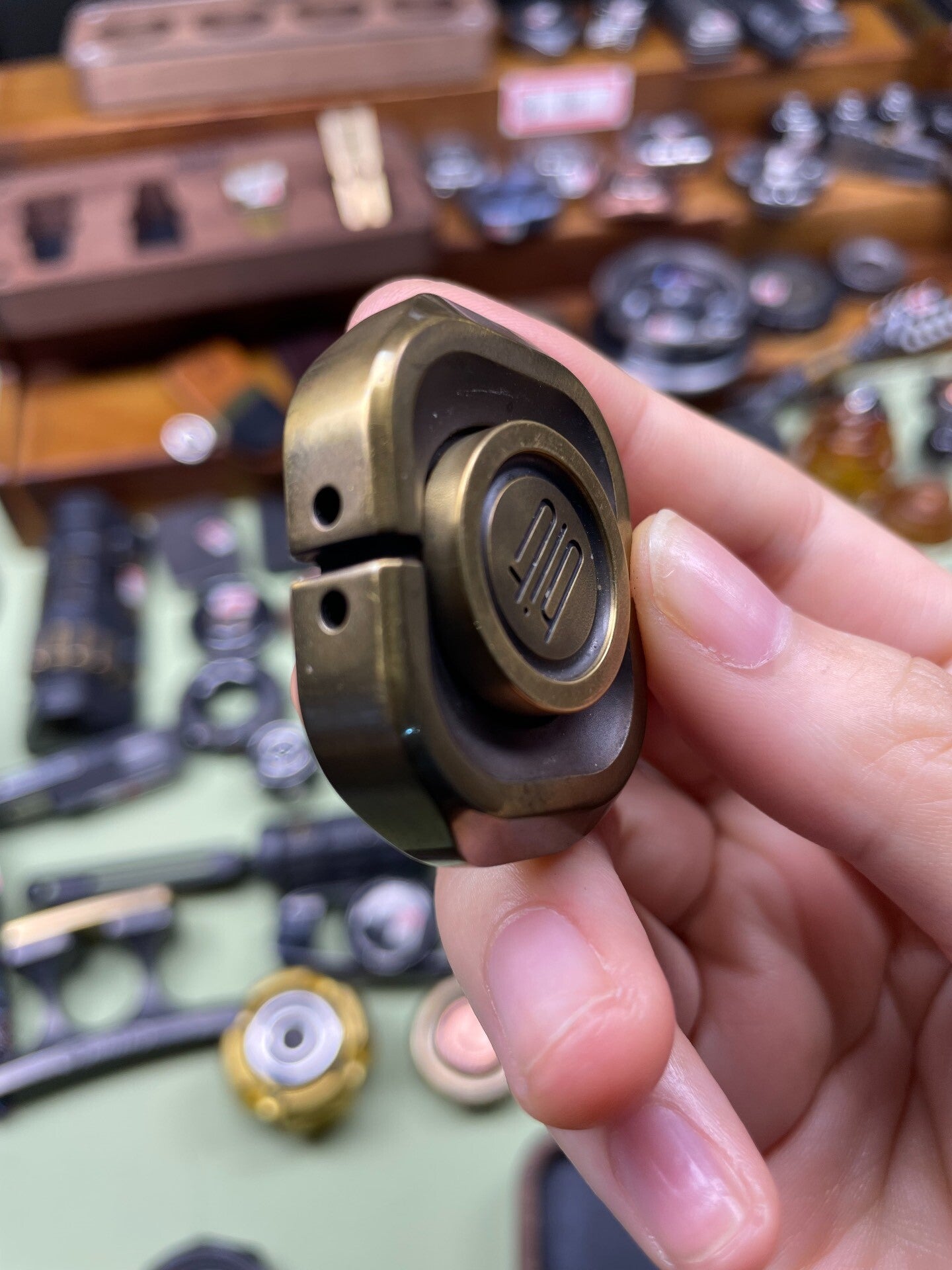 BIT01 Brass