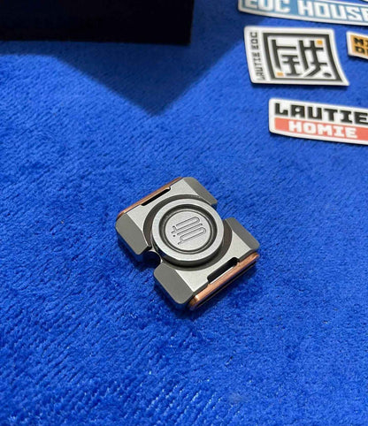 BIT02 Stainless Steel