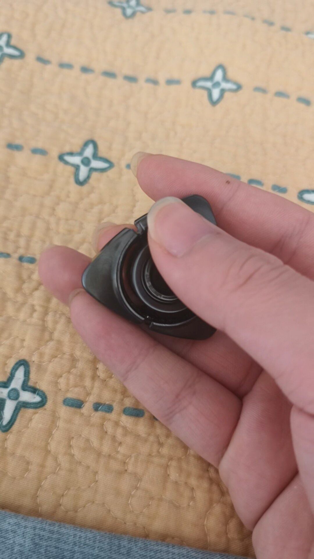 BIT04 Zirconium