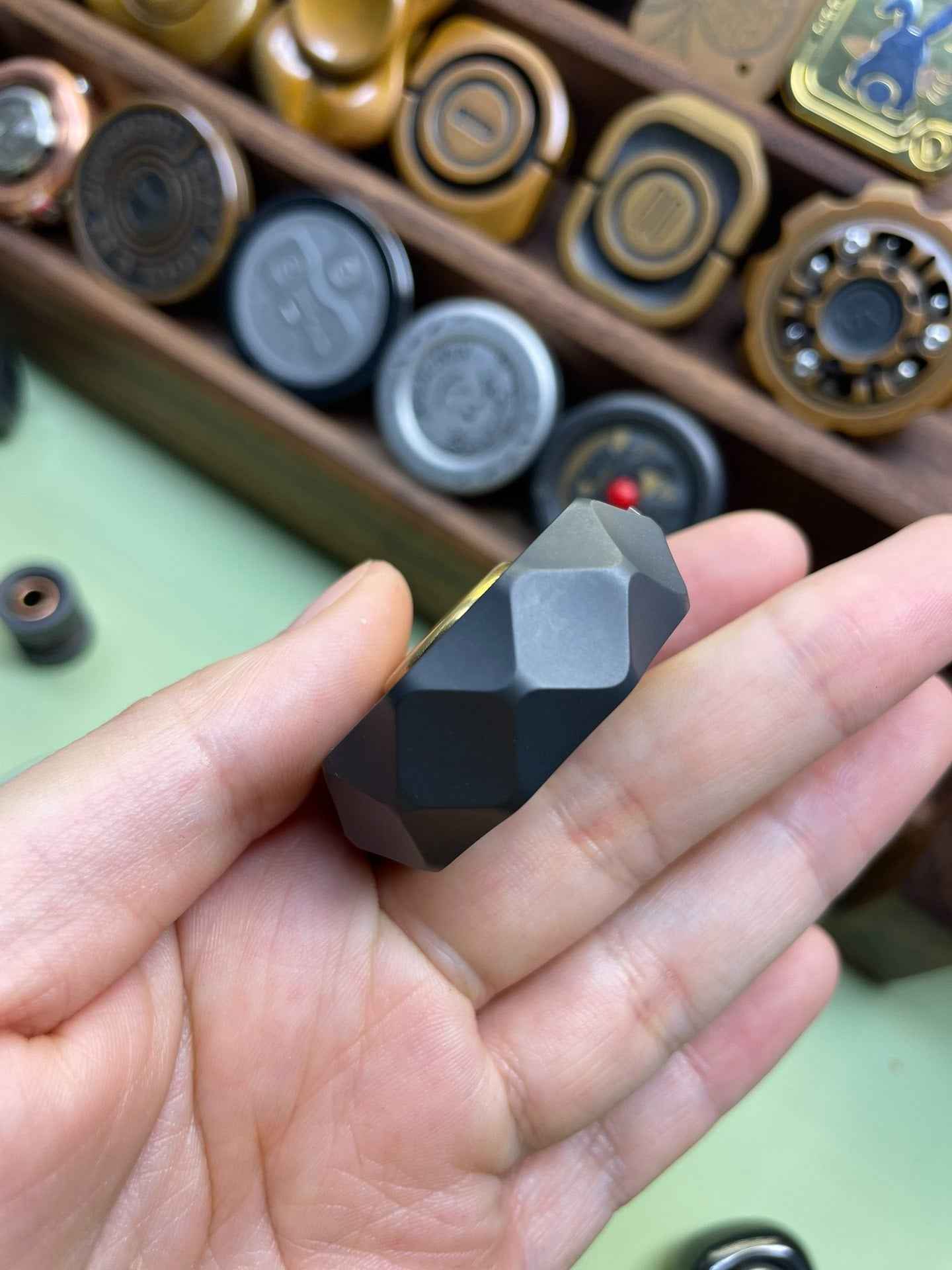 BIT05 Zirconium