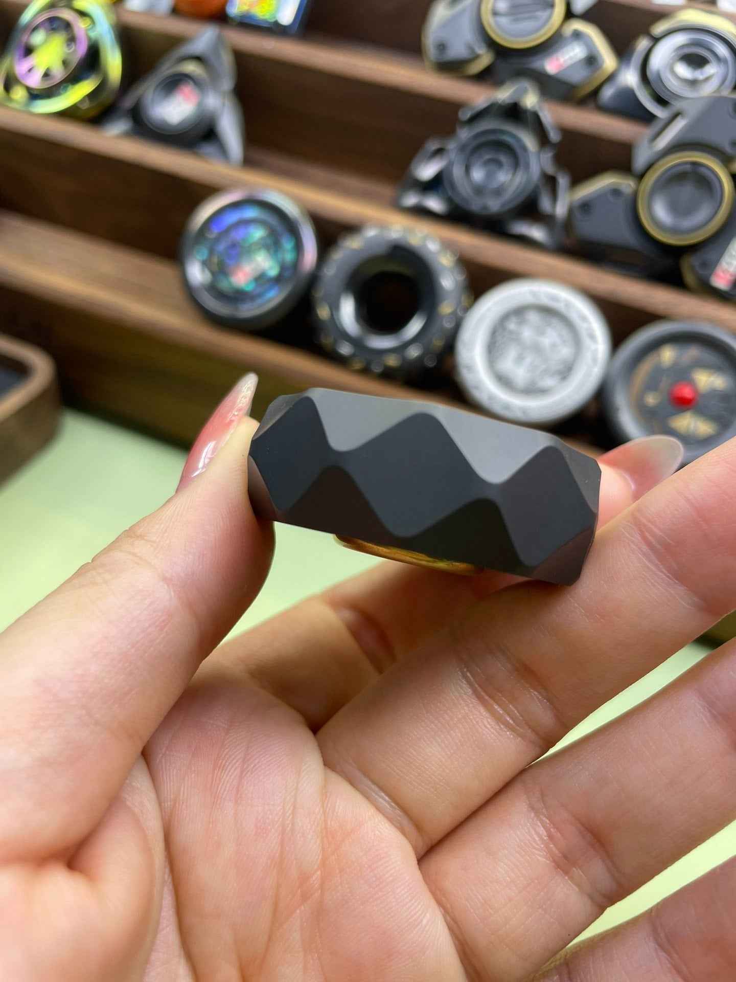 BIT05 Zirconium
