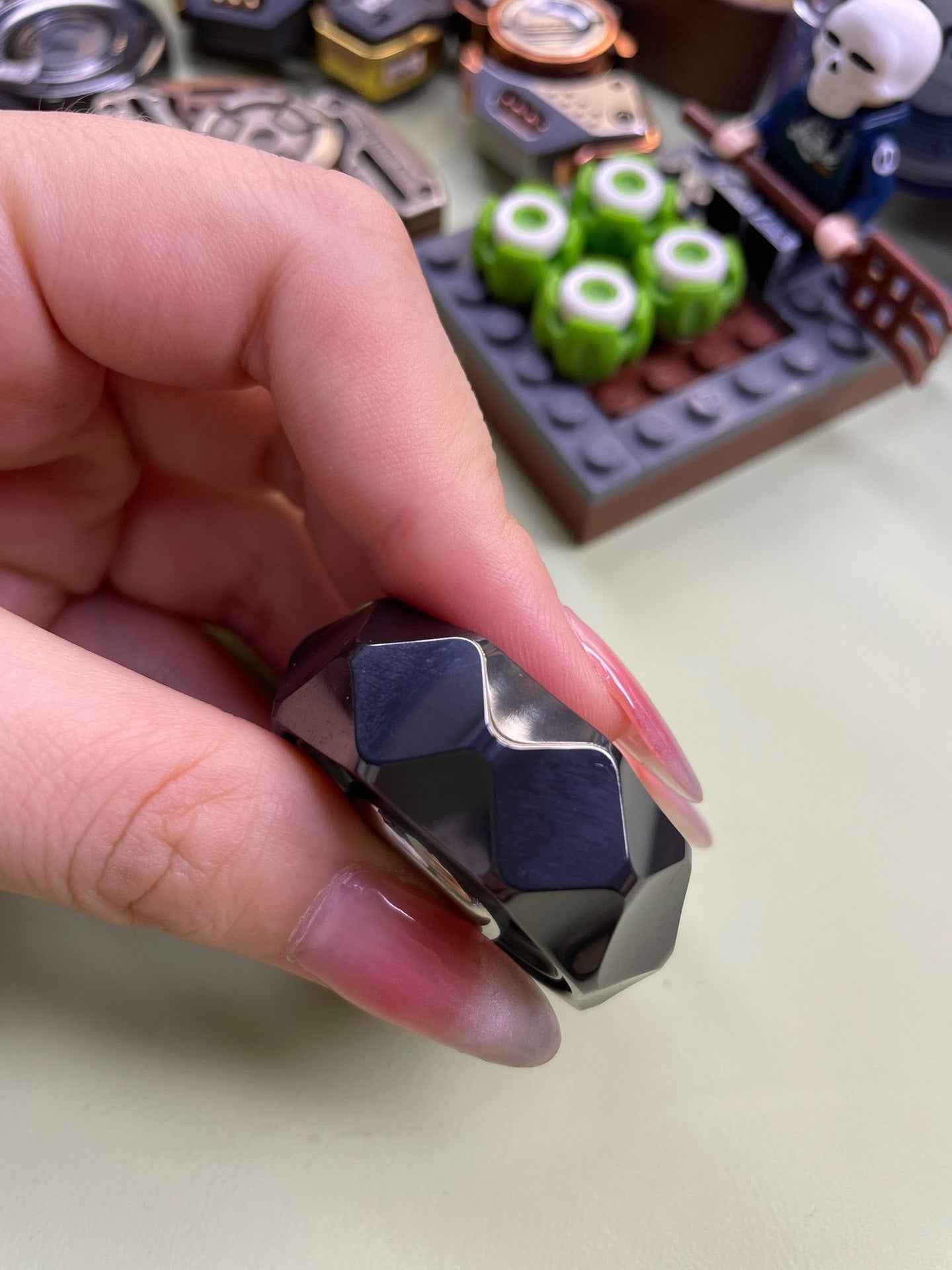 BIT05 Zirconium