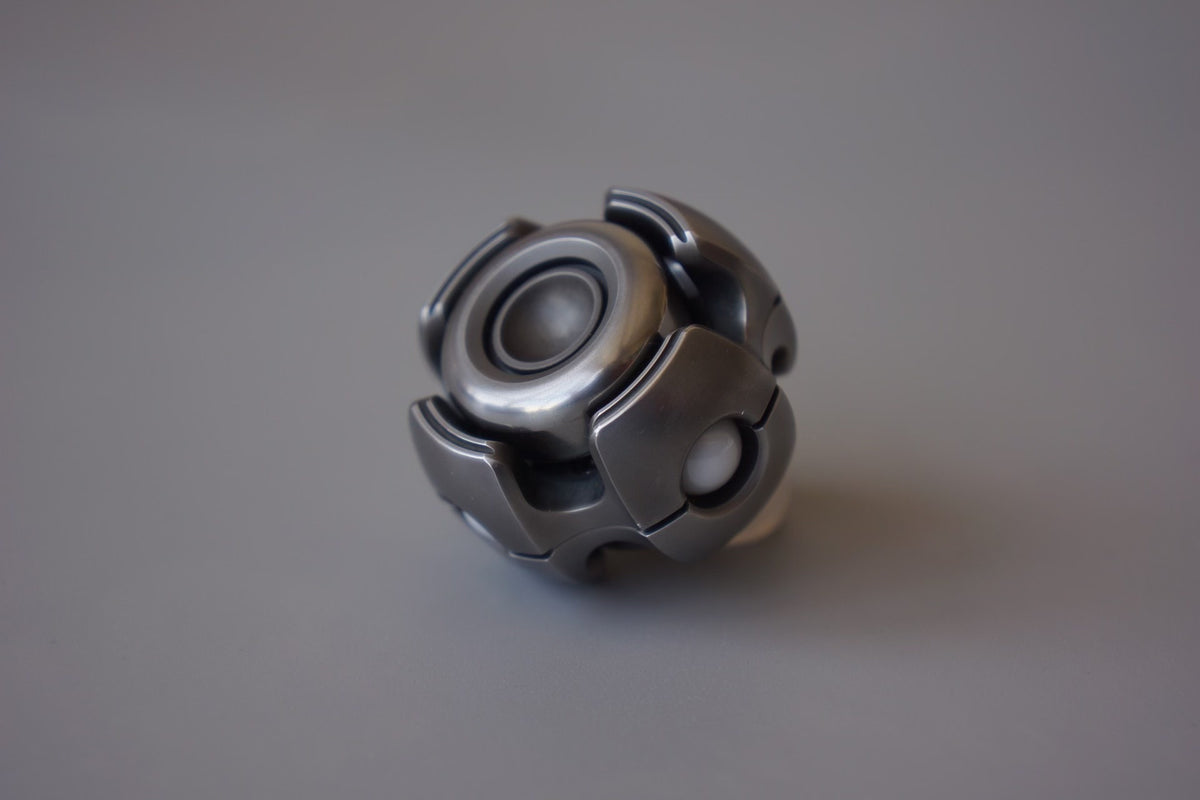NOIZ E Stainless Steel