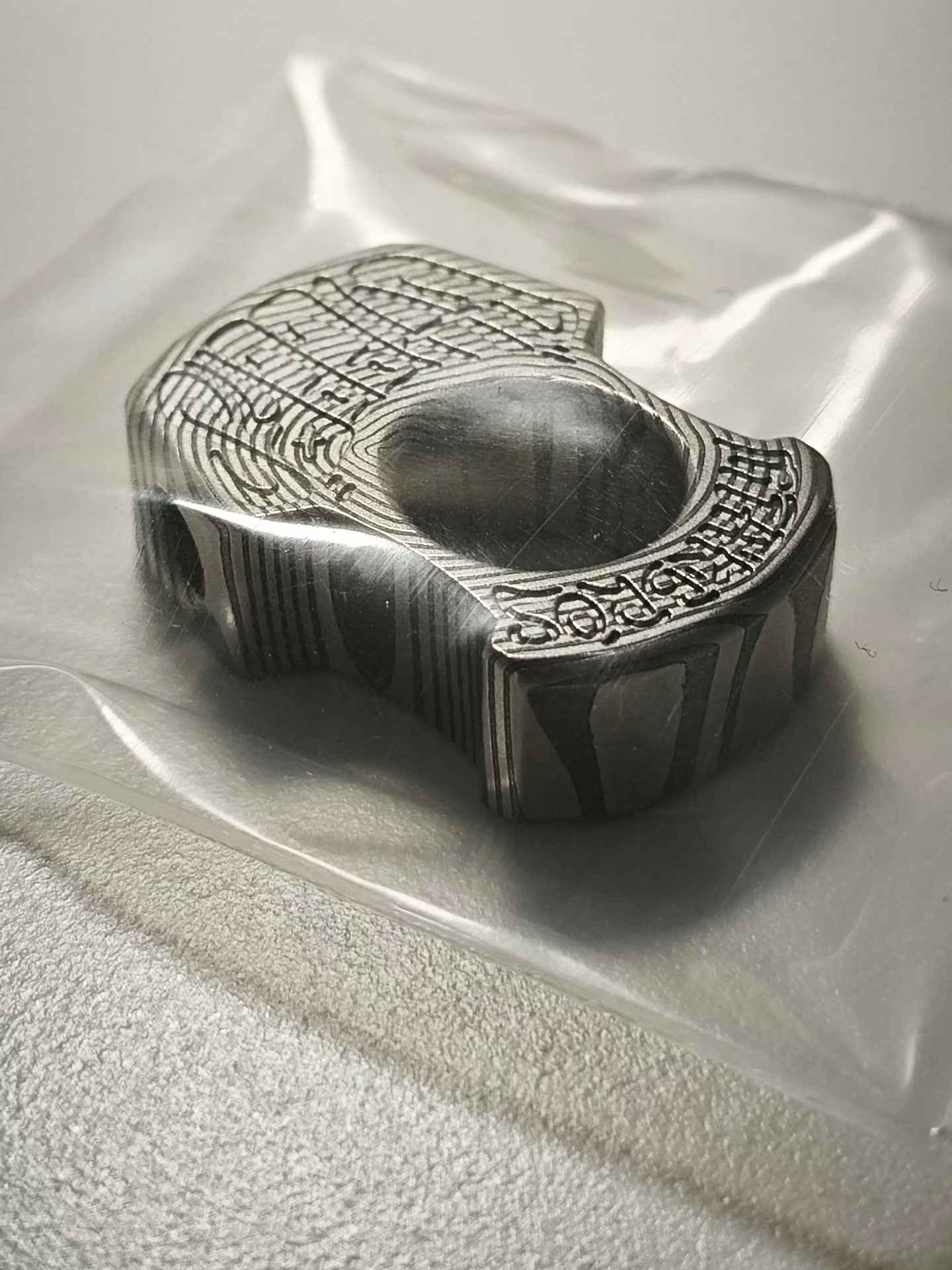 LAUTIE & MTAK KNUCKLE Damasteel Brand New