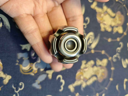 Noiz Stainless Steel
