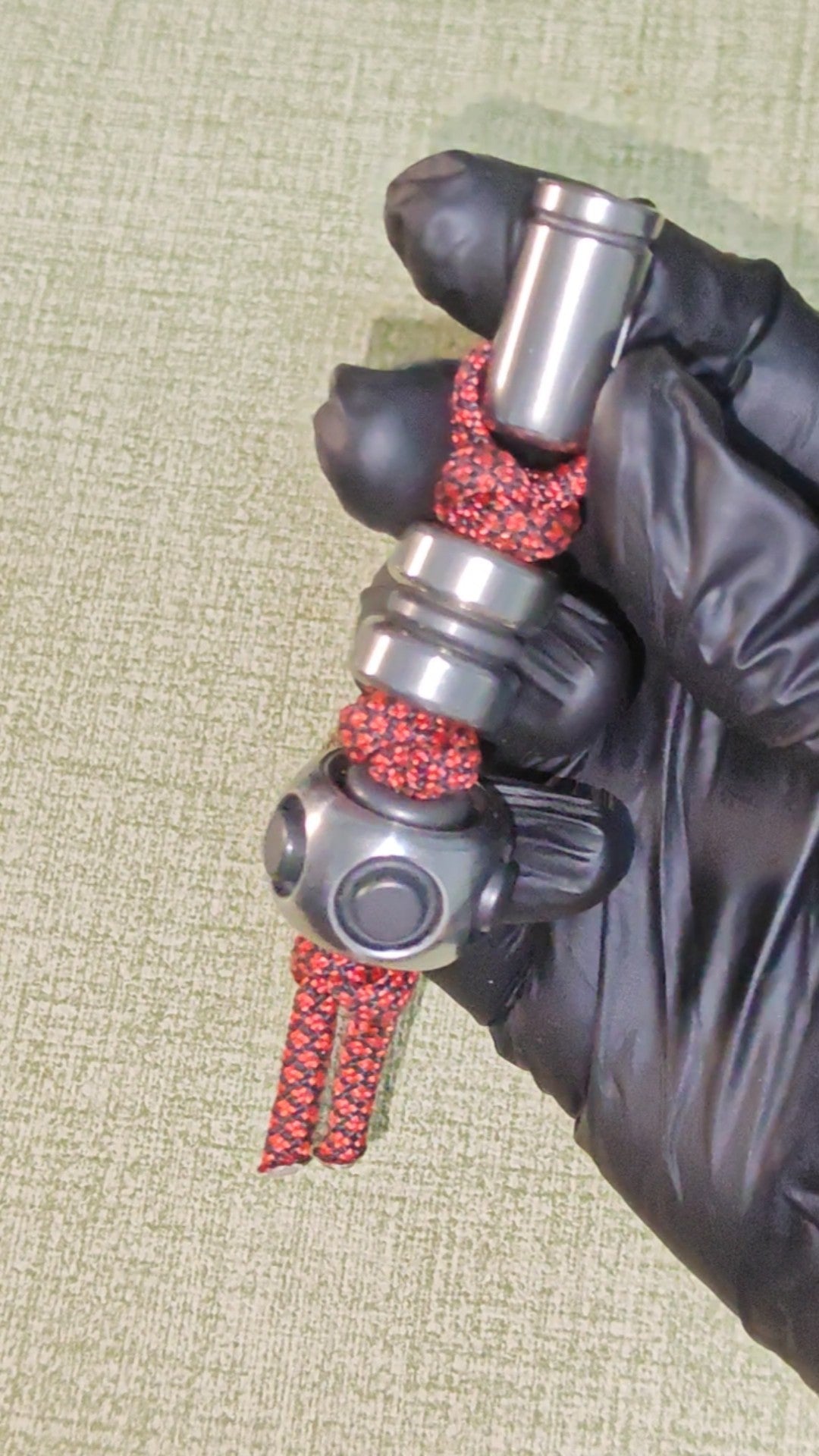 Resistor + Noiz Stainless Steel Zirconium