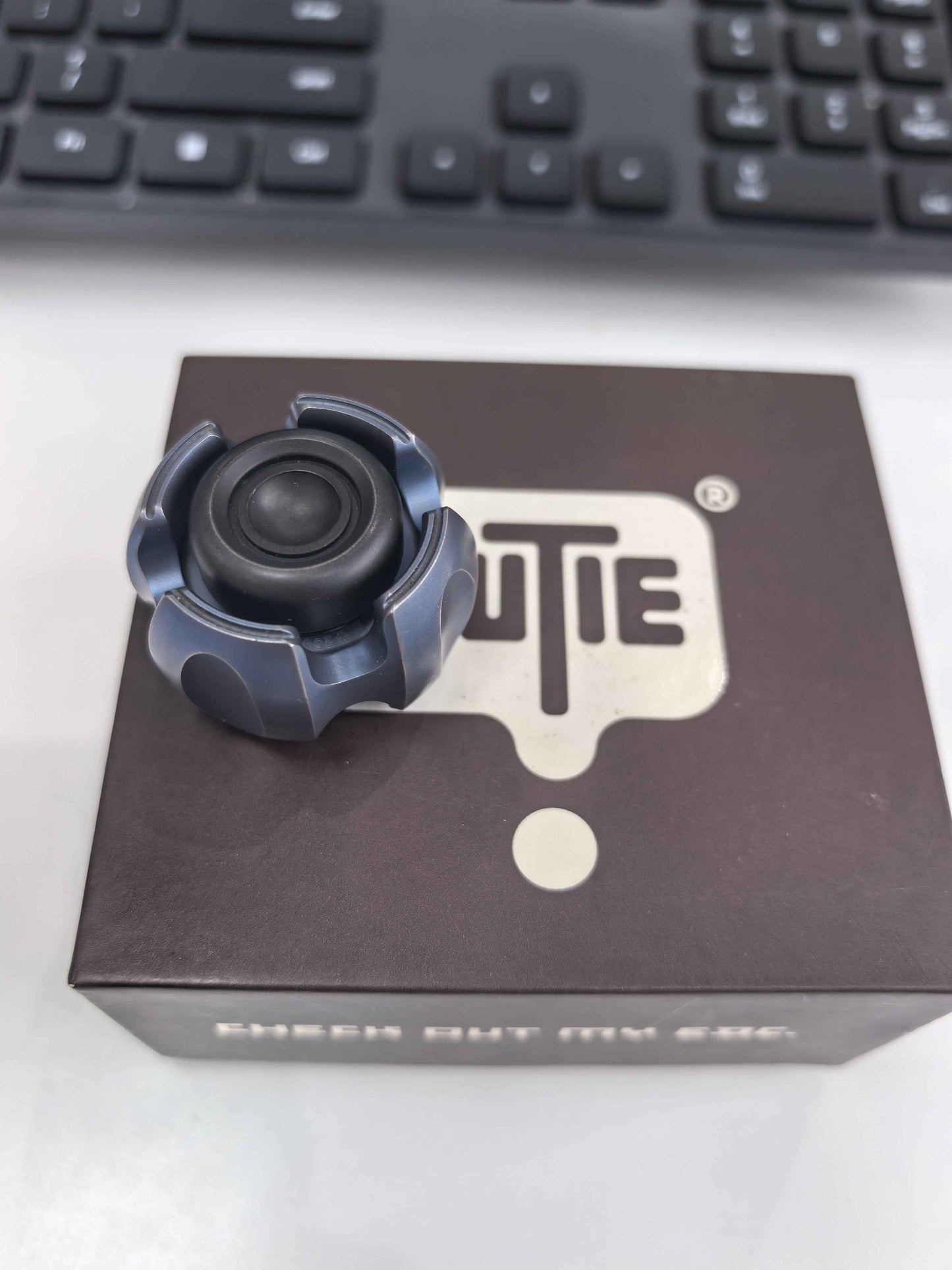 Noiz Titanium