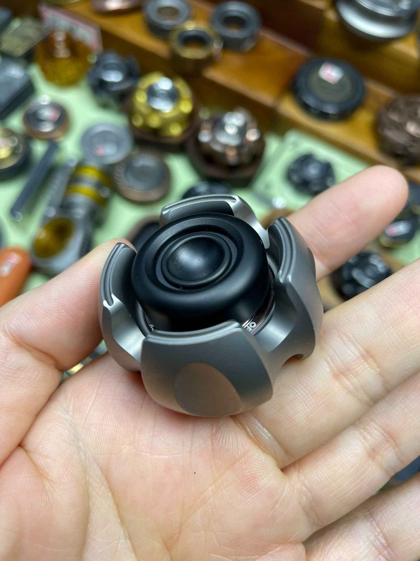 Noiz Titanium