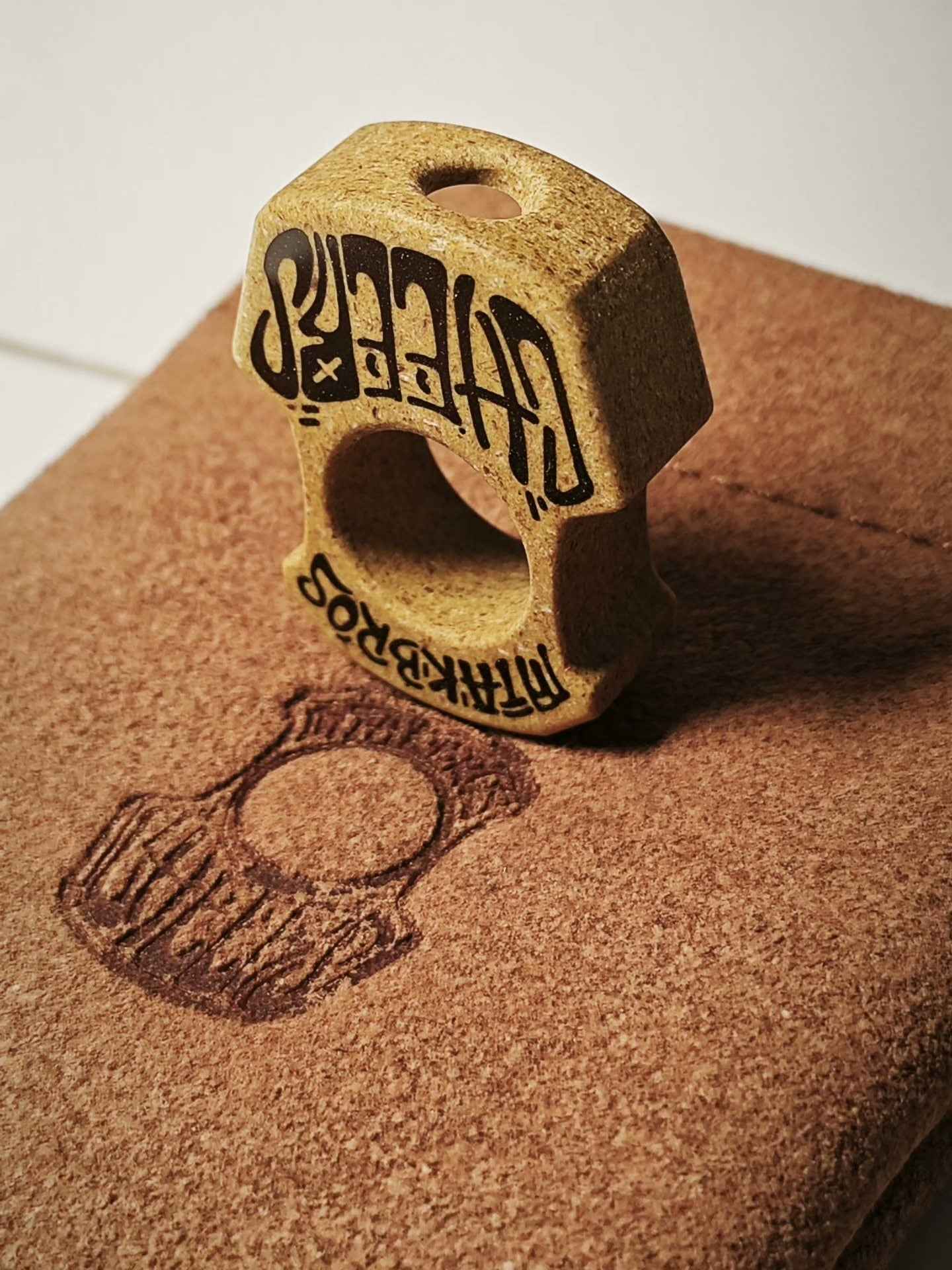 LAUTIE & MTAK KNUCKLE Micarta