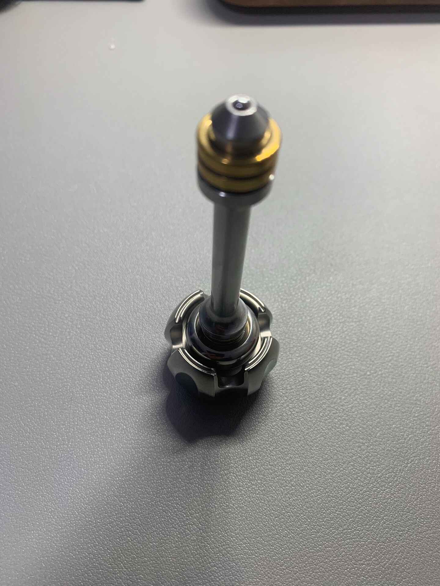 Noiz Stainless Steel Copper + Scepter
