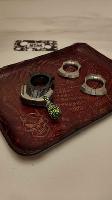 LAUTIE & MTAK KNUCKLE