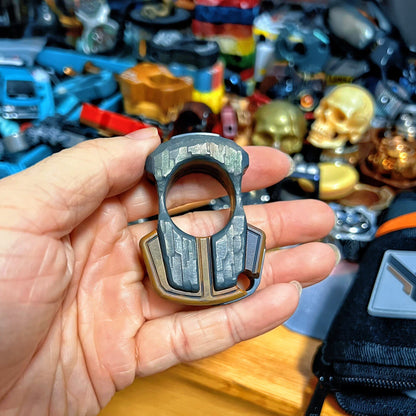 LAUTIE & MTAK KNUCKLE Copper Zirconium