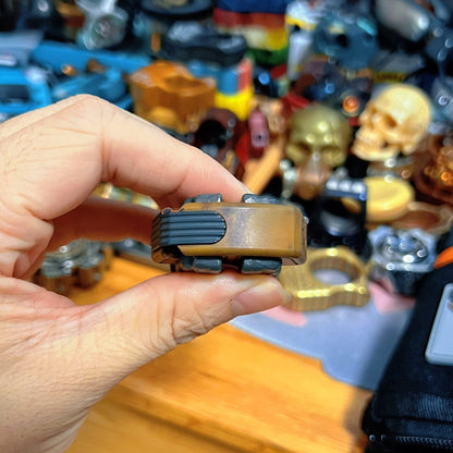 LAUTIE & MTAK KNUCKLE Copper Zirconium