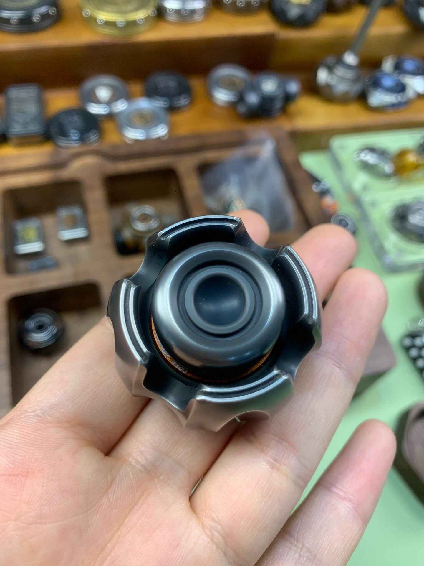 Noiz Stainless Steel