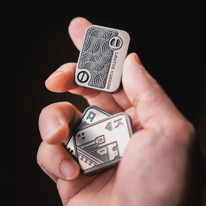 Poker Shuffle 3.0 LAUTIE x URBAN Collaboration Zirconium