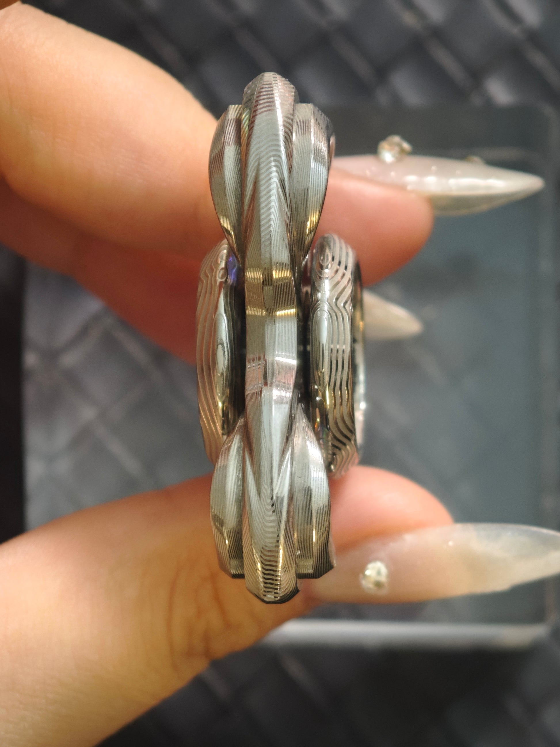 Twin Plume Damasteel