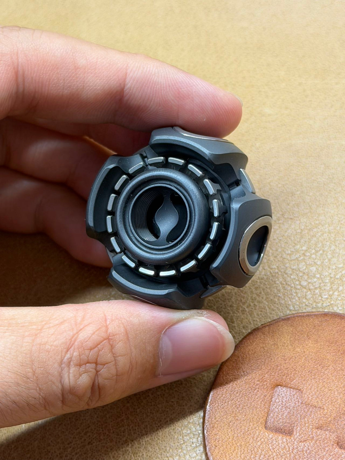 Noiz O Zirconium