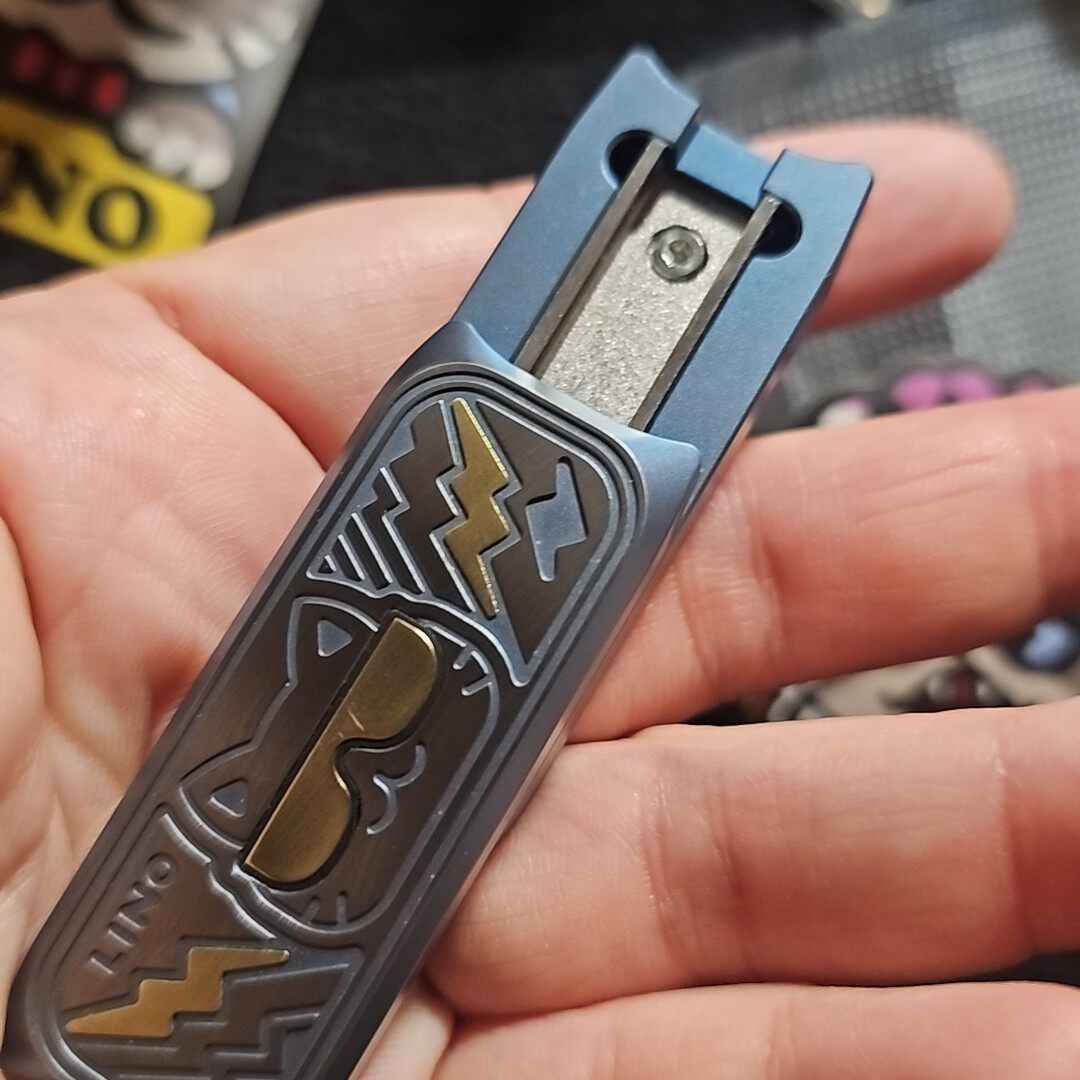 LIMBO Mechanical Titanium