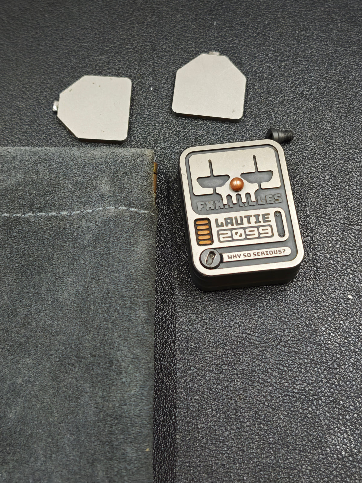 Poker Shuffle Zirconium